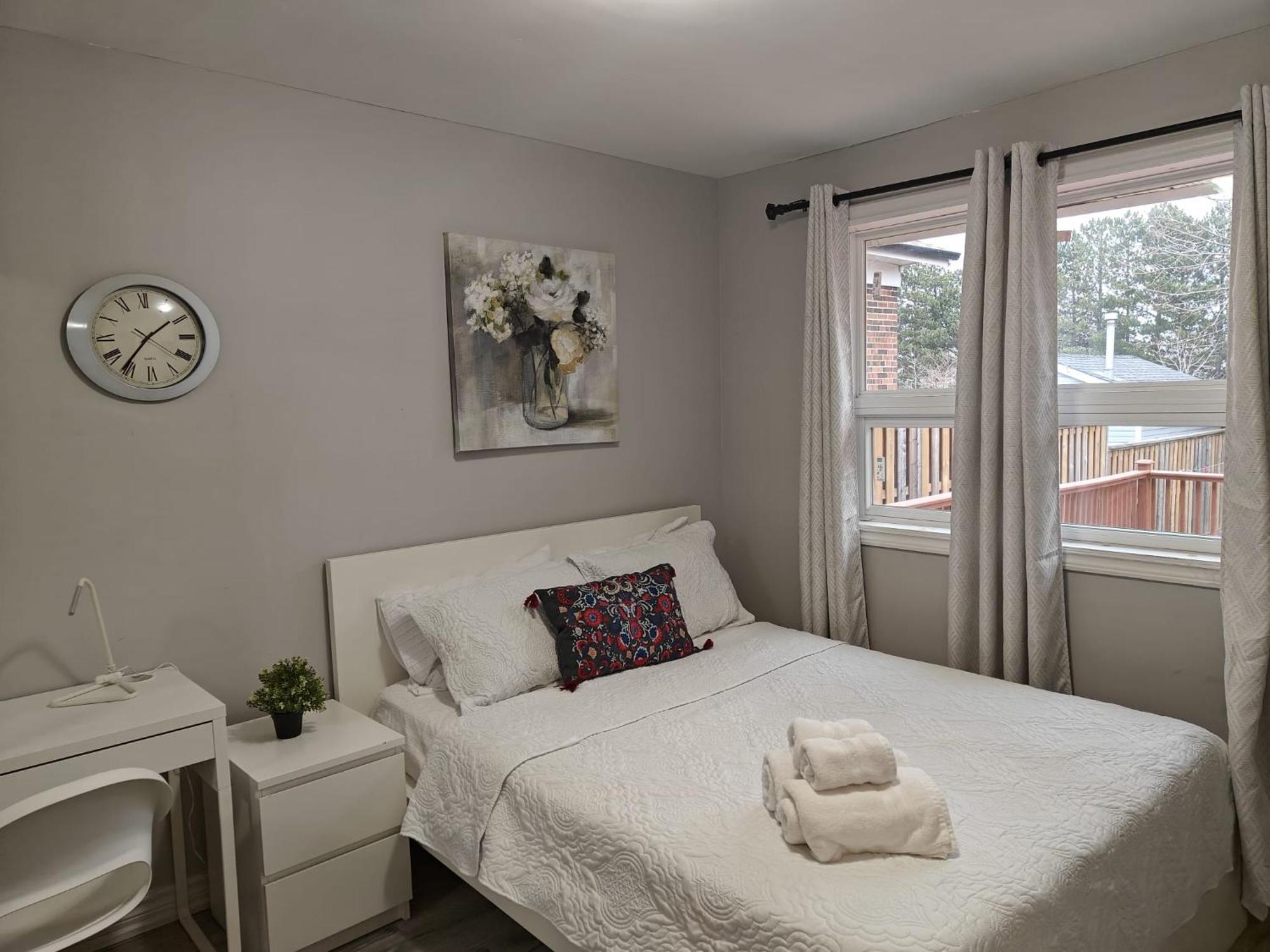 Spacious Mbr Near Kennedy Subway & Go 多伦多 外观 照片