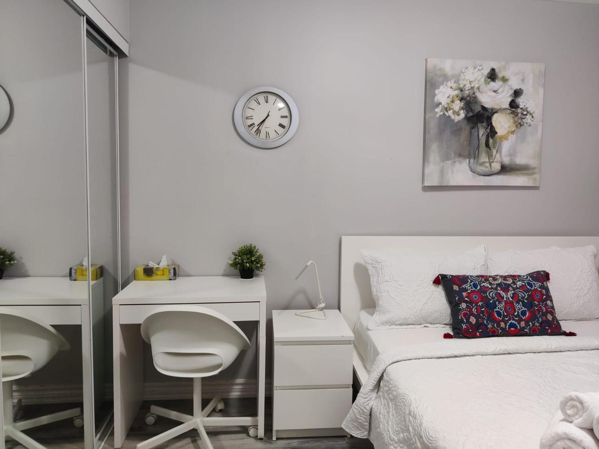 Spacious Mbr Near Kennedy Subway & Go 多伦多 外观 照片